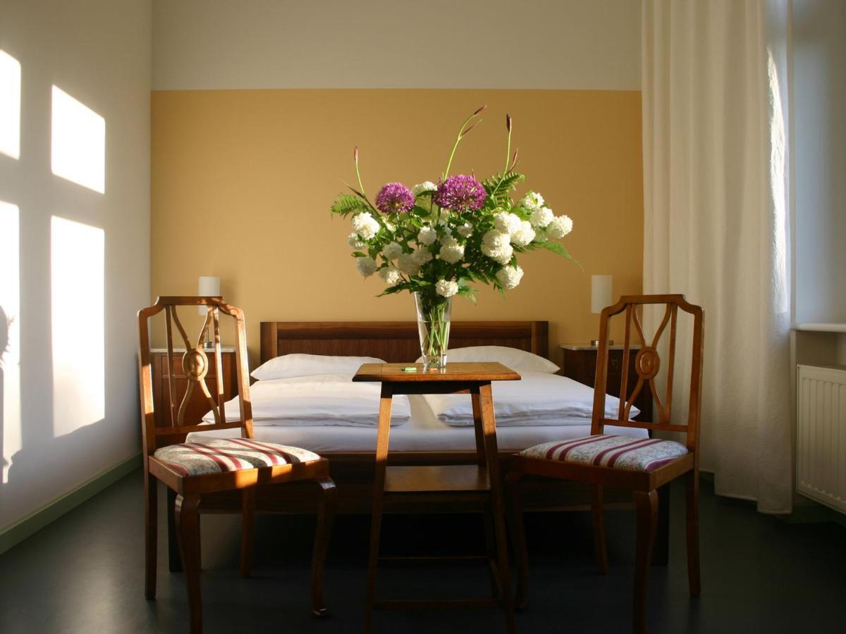 Therese-Malten-Villa Dresden Kamer foto